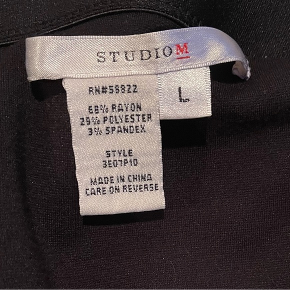 Studio M Mini Skirt - Size L - Picture 2 of 5